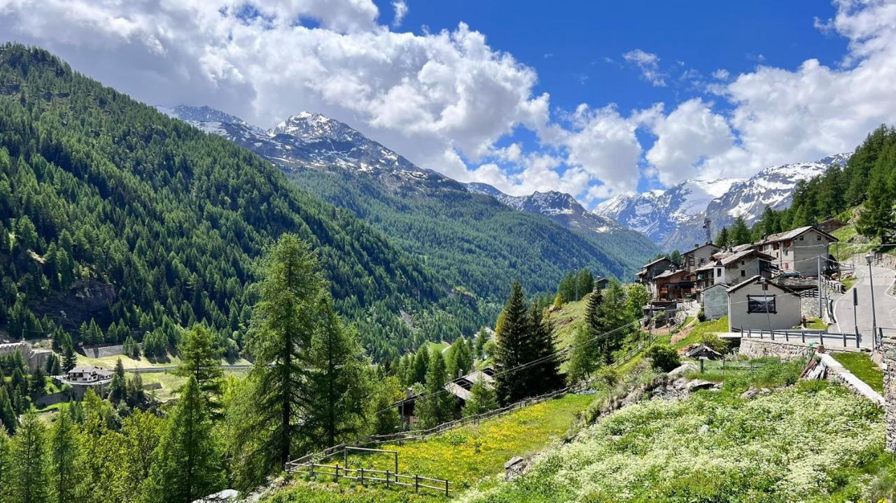Hotel & Restaurant Perret - Mountain People Вальгризанш Экстерьер фото