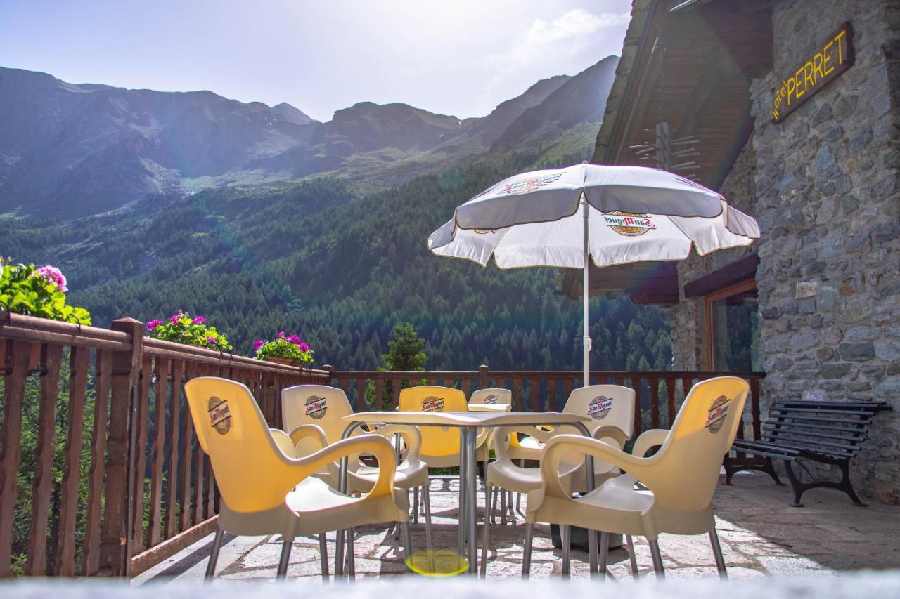 Hotel & Restaurant Perret - Mountain People Вальгризанш Экстерьер фото