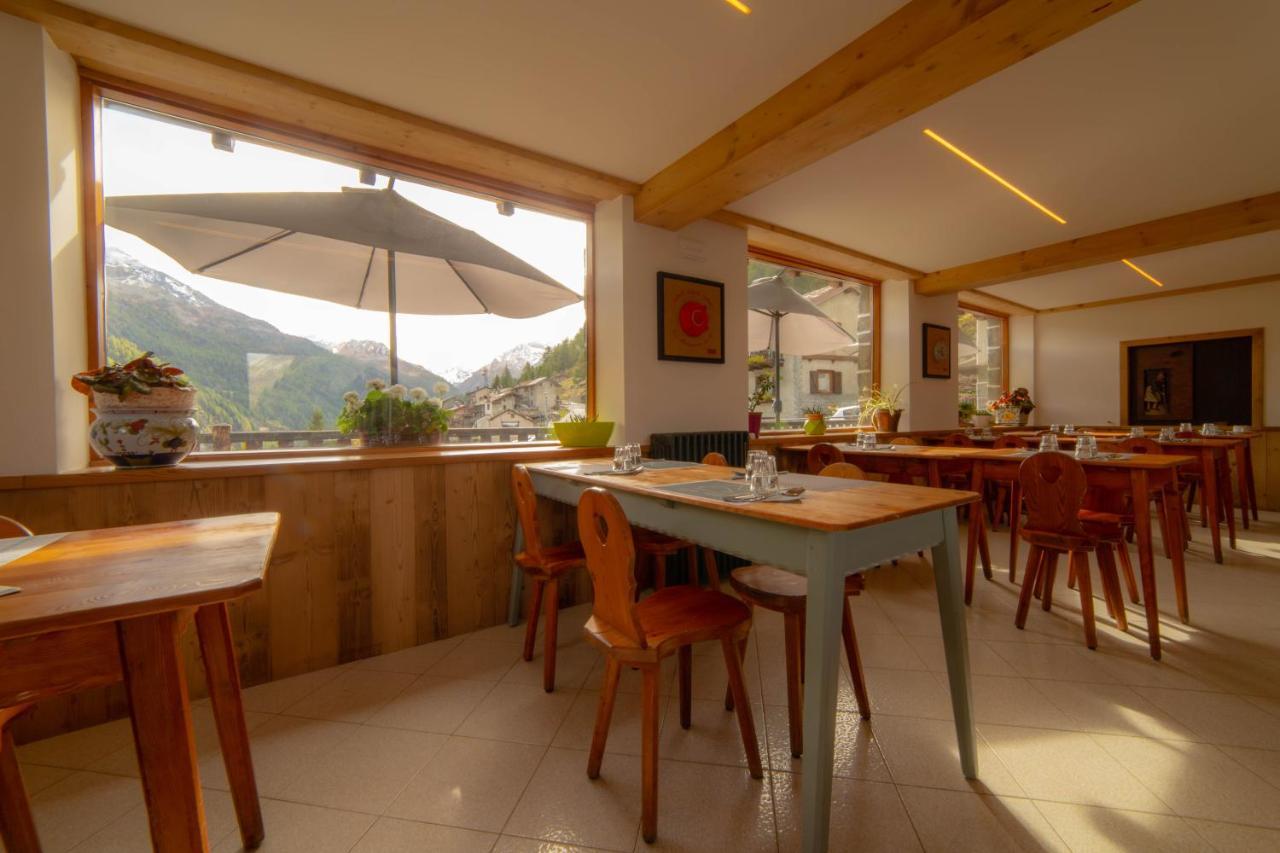 Hotel & Restaurant Perret - Mountain People Вальгризанш Экстерьер фото