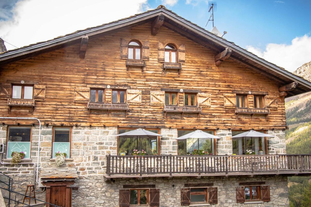 Hotel & Restaurant Perret - Mountain People Вальгризанш Экстерьер фото